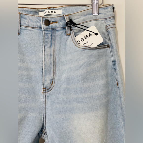 DOGMA JEANS Light Wash Distressed High waist Straight Leg Jeans Size 11/… - Picture 2 of 12